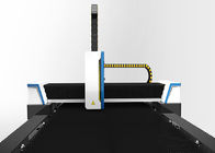Maszyna do cięcia laserem CNC o mocy 500 W 1500 x 3000 mm z źródłem lasera IPG firmy Racus