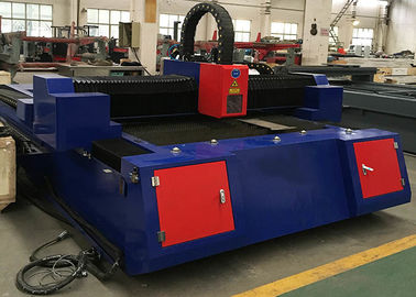Maszyna do cięcia stali węglowej 500W, laserowy sprzęt do cięcia metalu 1500X3000mm