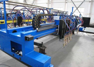 Automatyczna maszyna do cięcia plazmowego typu bramowego CNC z palnikami do cięcia płomieniem