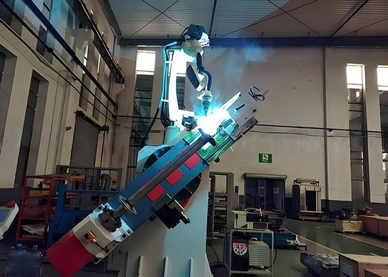 300A Roboty mieszane Roboty spawalnicze dla schodów ruchomych o osiach 0.8-1.4mm Średnica drutu