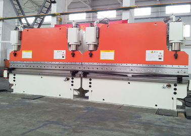 320 T CNC Synchronize Tandem Press Brake Bending Machine Start From Trapezium Plate