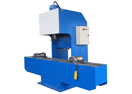 Maszyna do prostowania masztów Lekka linia produkcyjna słupów do prostego, zakrzywionego słupka światła 400 mm